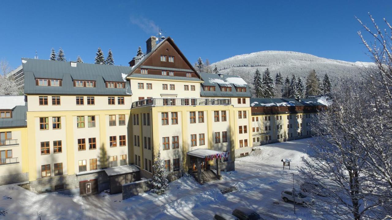 Hotel Vz Bedrichov Špindlerŭv Mlýn Eksteriør billede