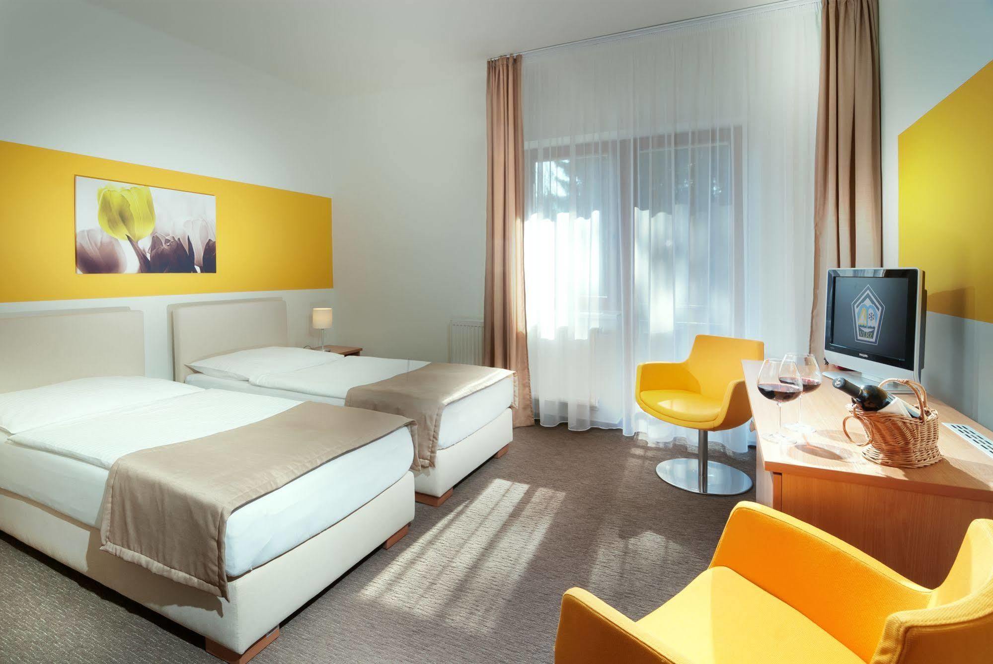 Hotel Vz Bedrichov Špindlerŭv Mlýn Eksteriør billede