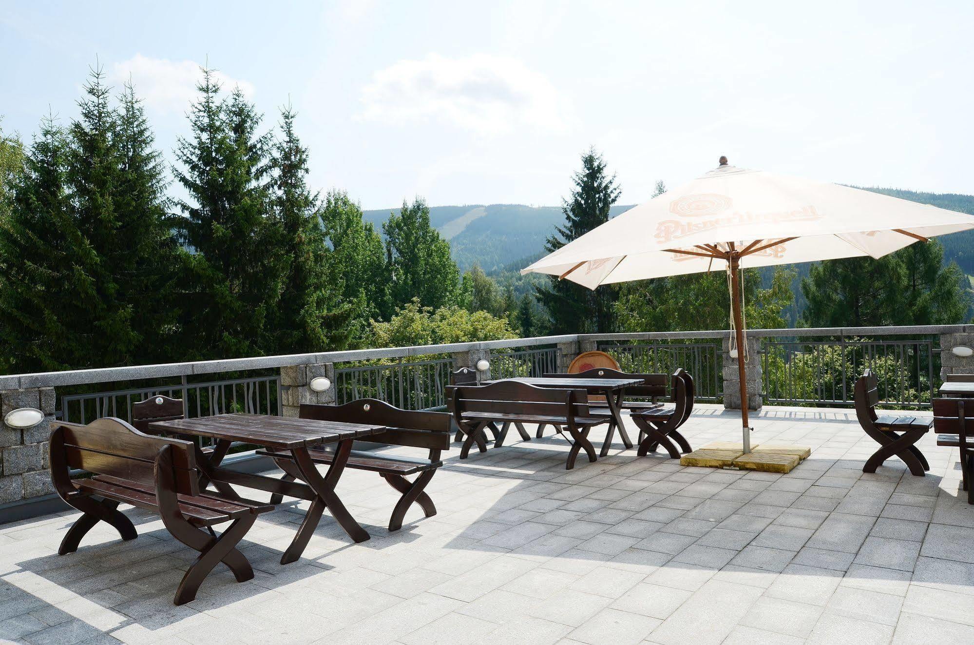 Hotel Vz Bedrichov Špindlerŭv Mlýn Eksteriør billede